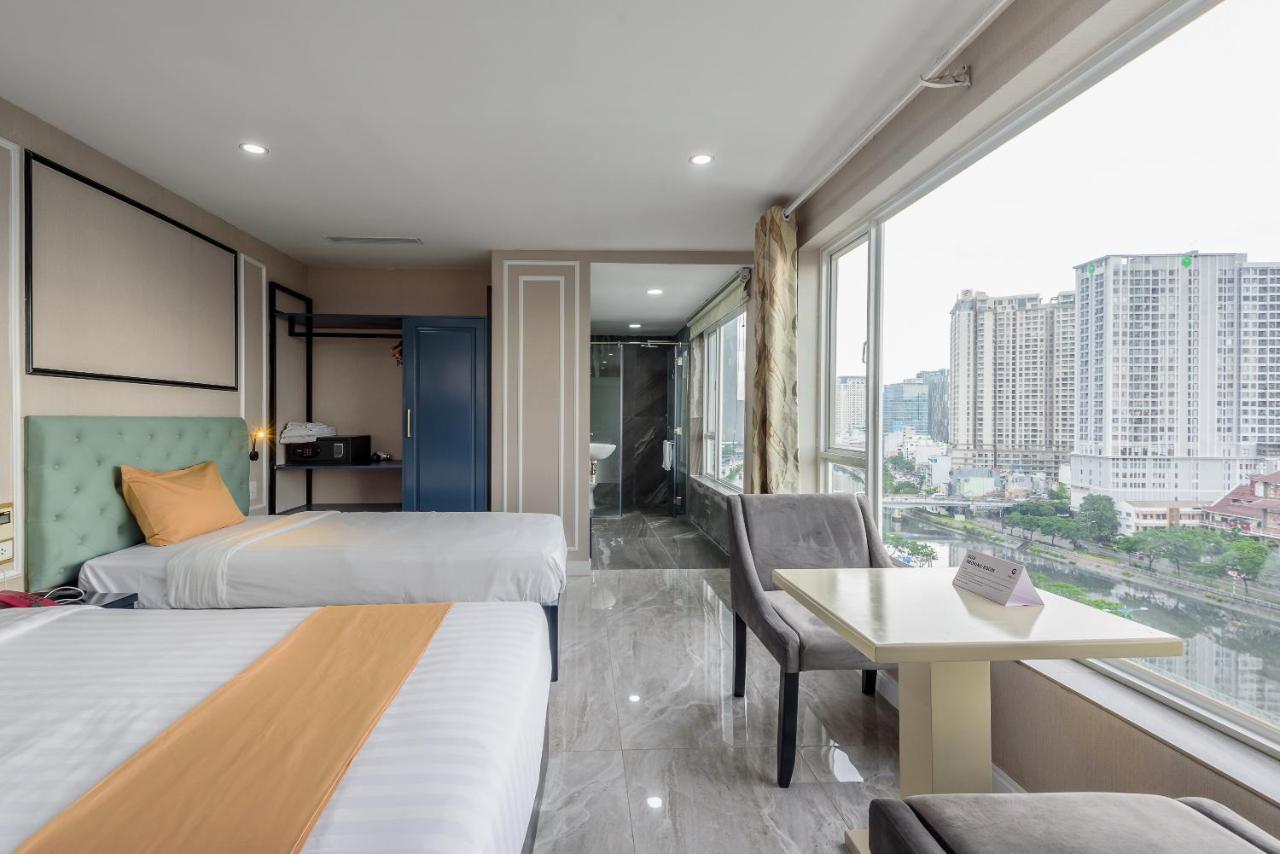 Cozrum Lux - The Arrivals Hotel Ho Chi Minh City Exterior photo