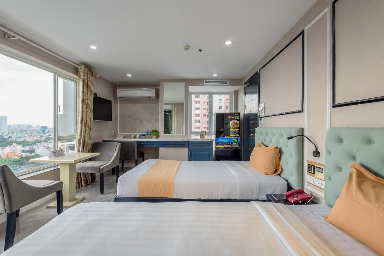 Cozrum Lux - The Arrivals Hotel Ho Chi Minh City Exterior photo